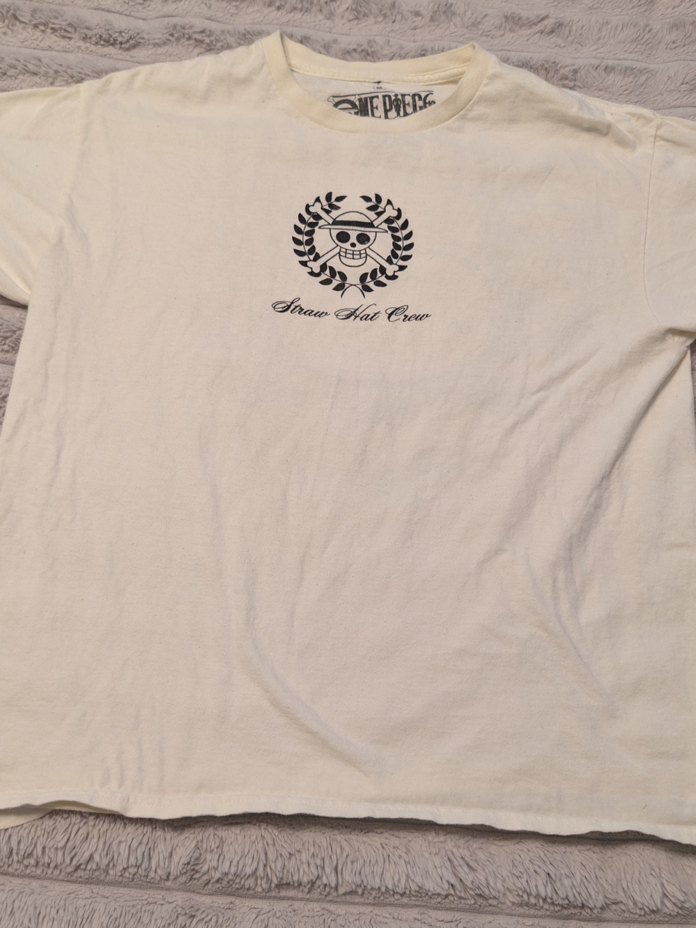 Onepiece White T‑Shirt with Black Straw Hat Crew Graphic Sz: M